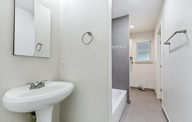 215  Eleanor Ave, San Antonio, TX 78209 — photo 21
