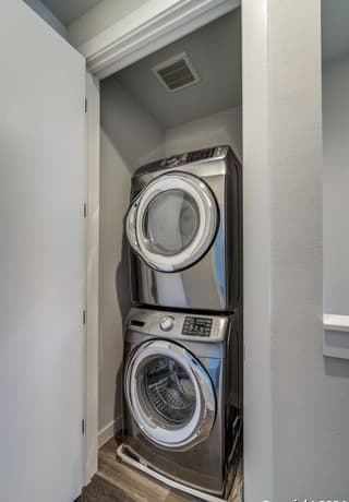 330  Clay St Unit 11, San Antonio, TX 78204 — photo 10