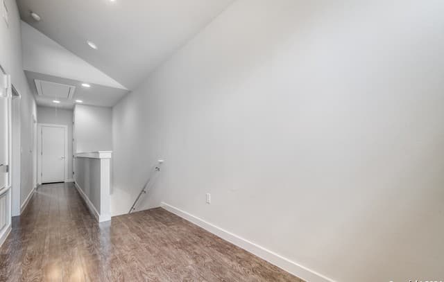 330  Clay St Unit 11, San Antonio, TX 78204 — photo 11