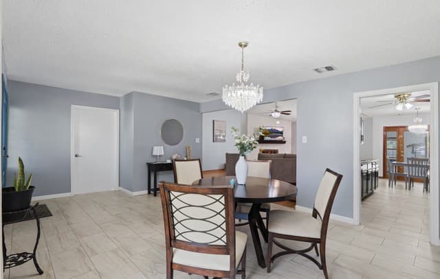 5815  Lake Wind St, San Antonio, TX 78222 — photo 7
