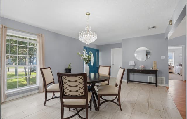 5815  Lake Wind St, San Antonio, TX 78222 — photo 8
