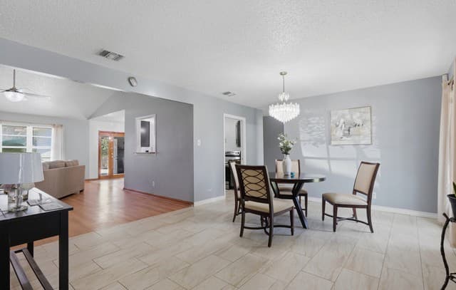 5815  Lake Wind St, San Antonio, TX 78222 — photo 9