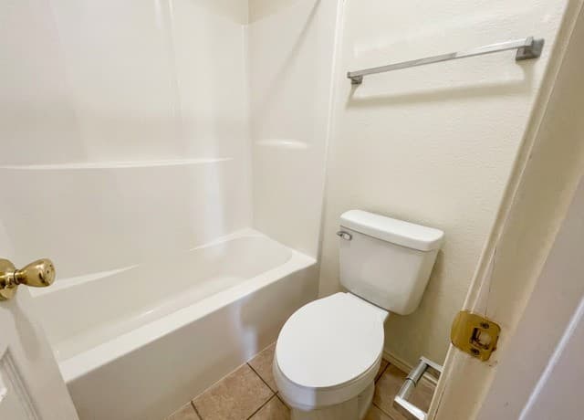 15418  Kamary Ln, San Antonio, TX 78247 — photo 11