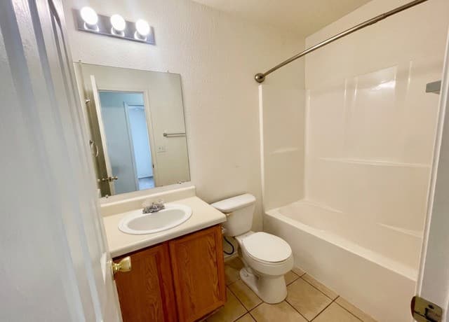 15418  Kamary Ln, San Antonio, TX 78247 — photo 13