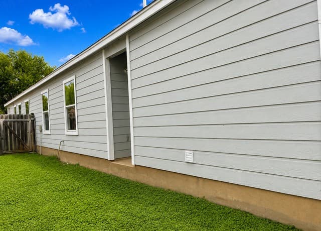15418  Kamary Ln, San Antonio, TX 78247 — photo 18
