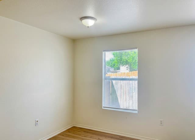15418  Kamary Ln, San Antonio, TX 78247 — photo 7