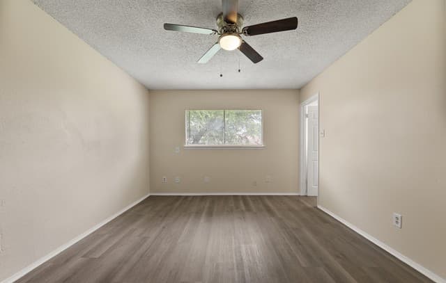 5907  Cliff Trail Dr, San Antonio, TX 78250 — photo 11