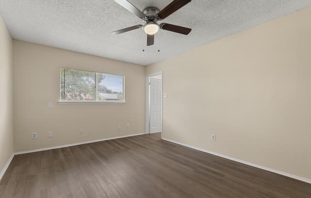 5907  Cliff Trail Dr, San Antonio, TX 78250 — photo 12