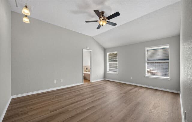 10419  Goldcrest Ml, San Antonio, TX 78239 — photo 12