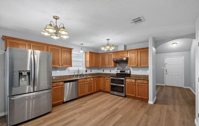 10419  Goldcrest Ml, San Antonio, TX 78239 — photo 4