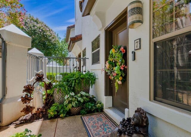 208  Grandview Place #7 Unit 7, San Antonio, TX 78209 — photo 5