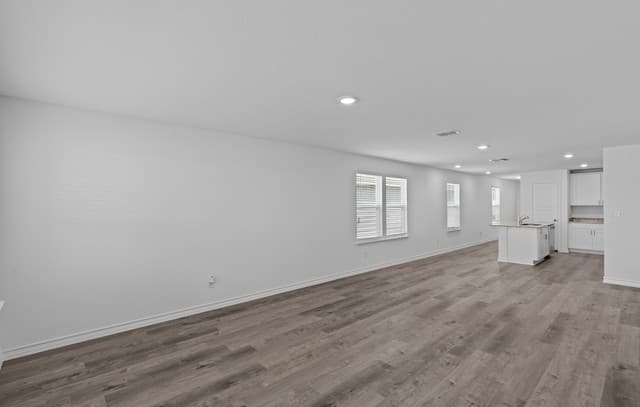 8223  Smithers Avenue, San Antonio, TX 78252 — photo 11