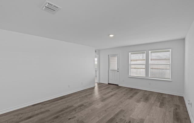 8223  Smithers Avenue, San Antonio, TX 78252 — photo 13