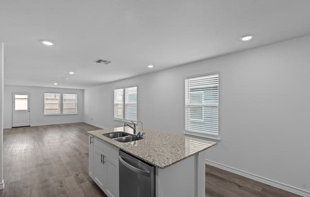8223  Smithers Avenue, San Antonio, TX 78252 — photo 8