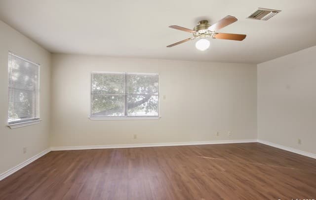 824  Terrell Rd, San Antonio, TX 78209 — photo 12