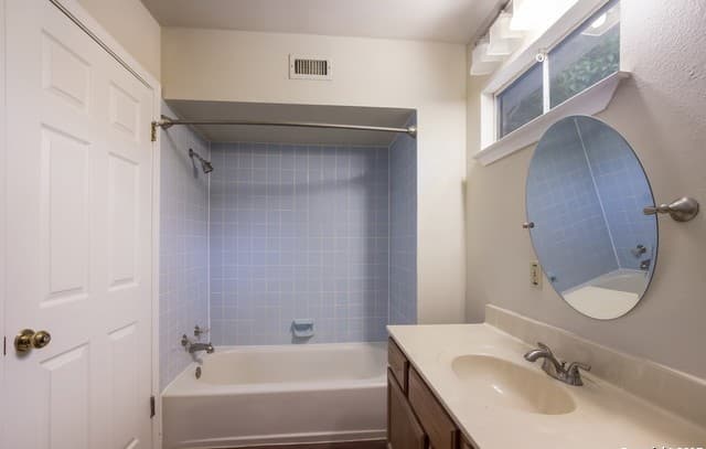 824  Terrell Rd, San Antonio, TX 78209 — photo 18