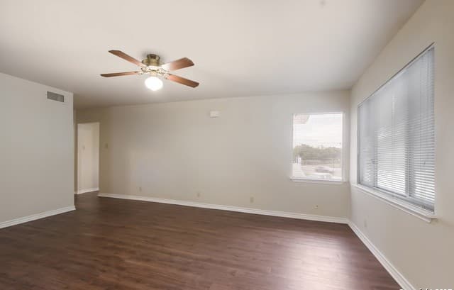 824  Terrell Rd, San Antonio, TX 78209 — photo 7