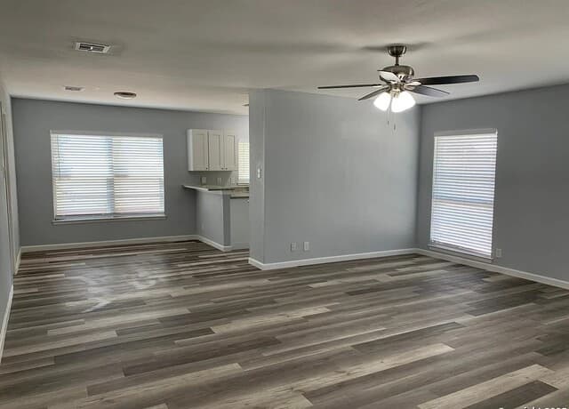 5135  Tom Stafford Dr, Kirby, TX 78219 — photo 19