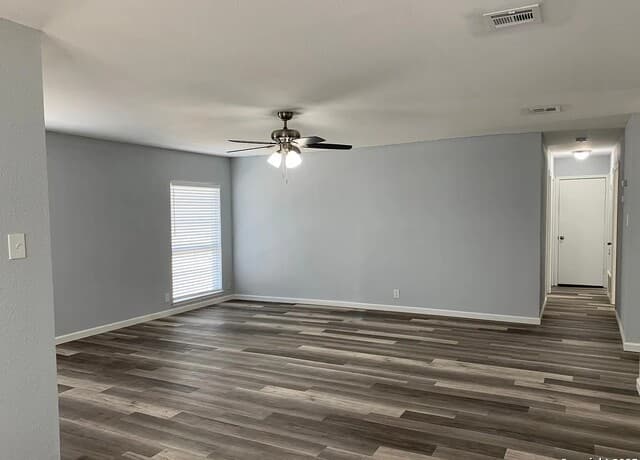 5135  Tom Stafford Dr, Kirby, TX 78219 — photo 4