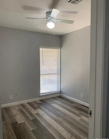 5135  Tom Stafford Dr, Kirby, TX 78219 — photo 6