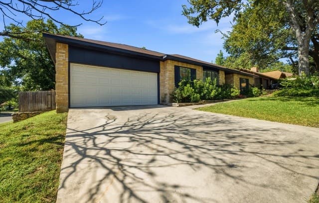 7867  Lark Rdg, San Antonio, TX 78250 — photo 2