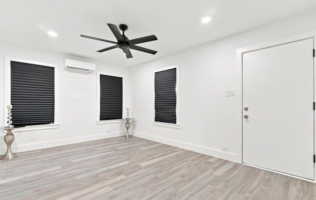 215  Westway Dr, San Antonio, TX 78225 — photo 3