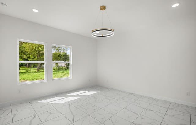 1110  Florence St, Castroville, TX 78009 — photo 12