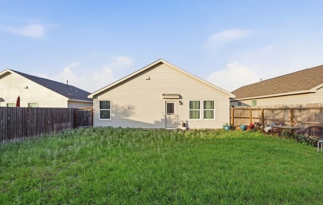11931  Catbird, San Antonio, TX 78221 — photo 24