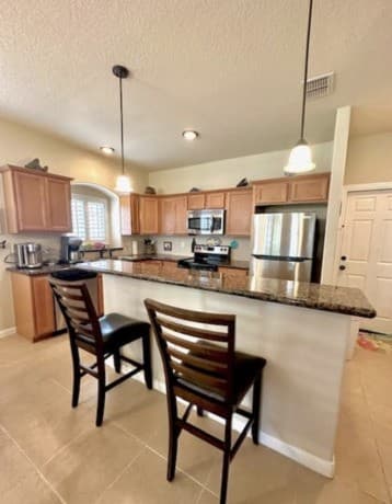 741  Lookout Dr, Canyon Lake, TX 78133 — photo 2
