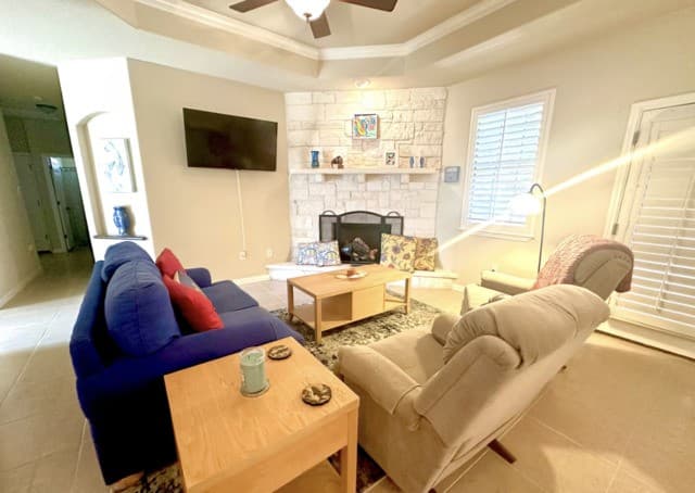 741  Lookout Dr, Canyon Lake, TX 78133 — photo 5