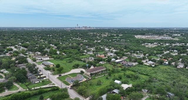 2603  Hicks Ave, San Antonio, TX 78210 — photo 5