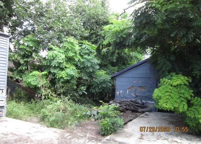 1915  Hicks Ave, San Antonio, TX 78210 — photo 6