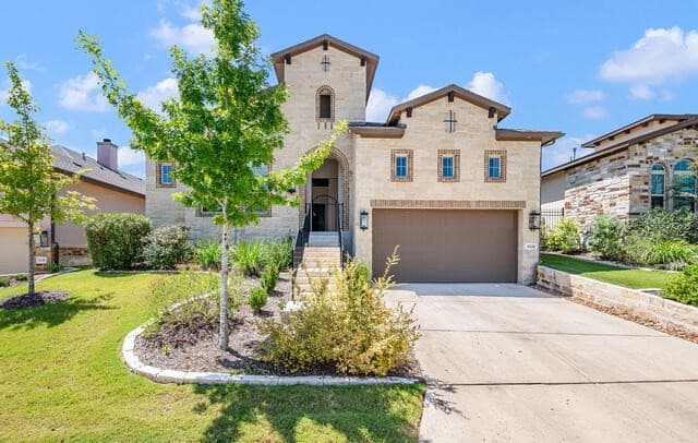 1626 Buttonwood