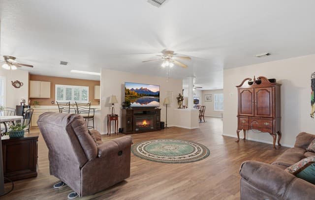 121  Springtree Pkwy, Cibolo, TX 78108 — photo 16