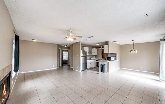 6854  Arbor Springs Dr, San Antonio, TX 78249 — photo 4