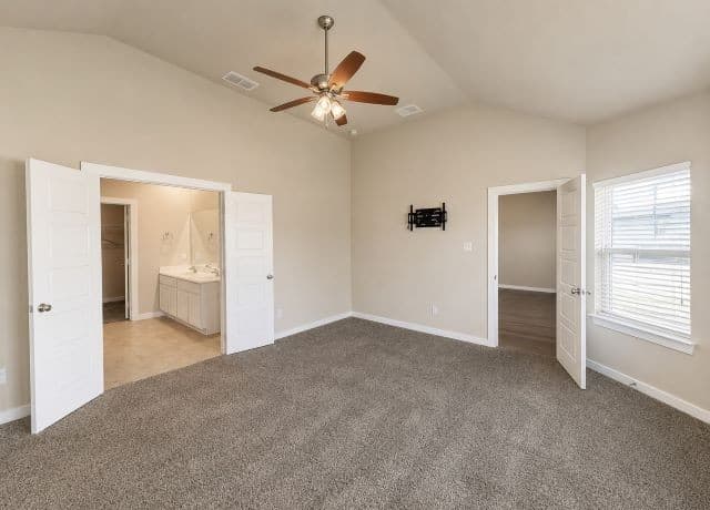 3237  Hyacinth, New Braunfels, TX 78130 — photo 12