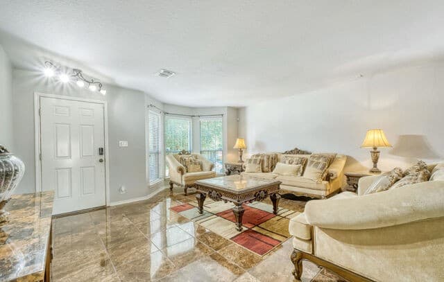 7815  Ironside Port, San Antonio, TX 78227 — photo 2