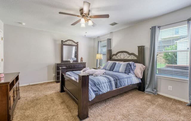 7815  Ironside Port, San Antonio, TX 78227 — photo 8