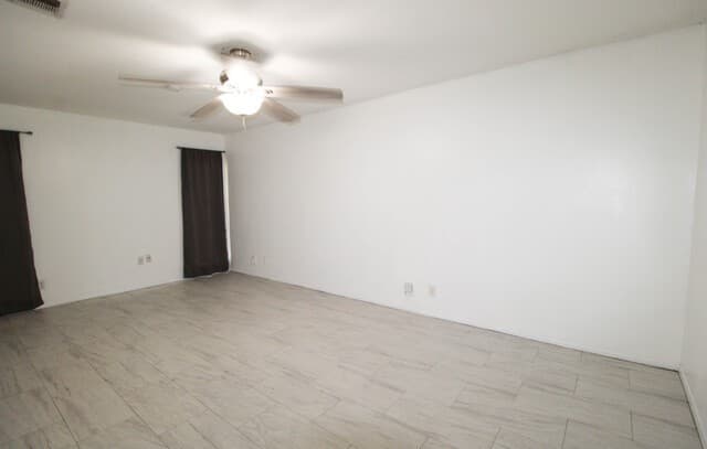 10535  Breeds Hill, San Antonio, TX 78245 — photo 17