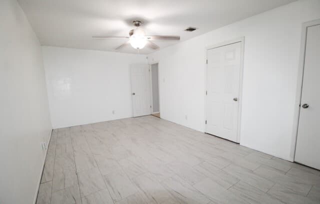 10535  Breeds Hill, San Antonio, TX 78245 — photo 19