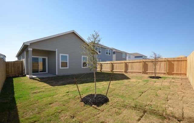 870  Barnacle Ct, Adkins, TX 78101 — photo 12