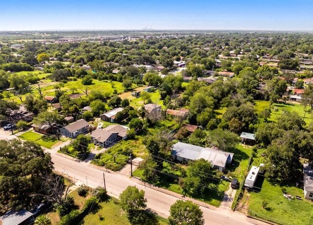 1220  Rice Rd, San Antonio, TX 78220 — photo 16