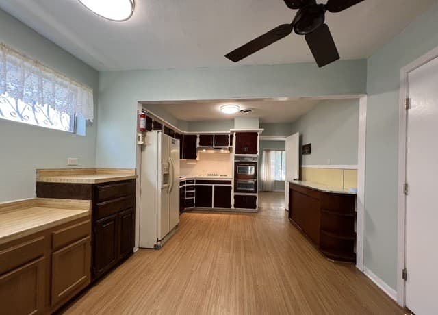 119  Mazzurana St, San Antonio, TX 78207 — photo 14