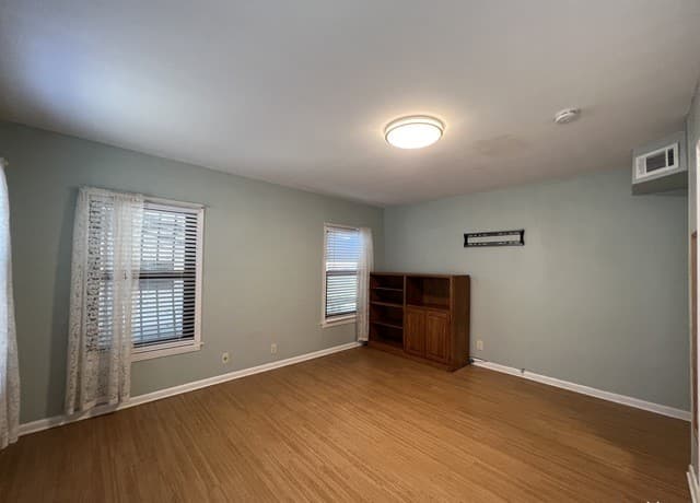 119  Mazzurana St, San Antonio, TX 78207 — photo 24