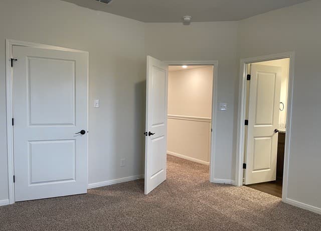 2222  Sandlewood Cv Unit 101, San Antonio, TX 78245 — photo 11
