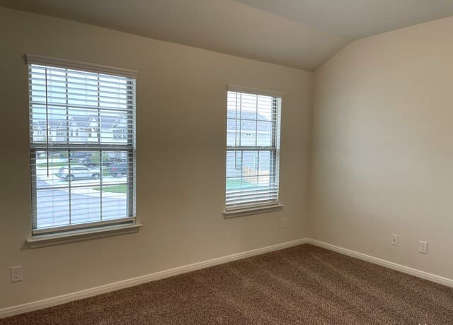 2222  Sandlewood Cv Unit 101, San Antonio, TX 78245 — photo 19