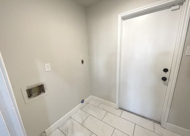 7131  Warrior Trl, San Antonio, TX 78244 — photo 8