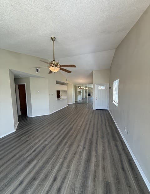 4410  Putting Grn, San Antonio, TX 78217 — photo 10