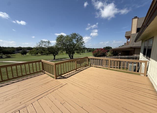 4410  Putting Grn, San Antonio, TX 78217 — photo 9
