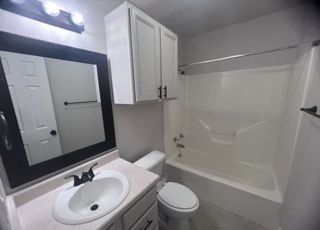 2244  Eastman Ave, New Braunfels, TX 78130 — photo 16